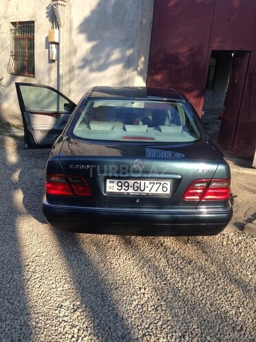 Mercedes E 220 1999, 370,000 km - 2.2 l - Gəncə