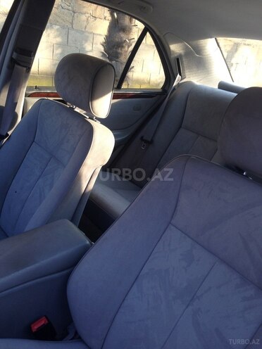 Mercedes E 220 1999, 370,000 km - 2.2 l - Gəncə