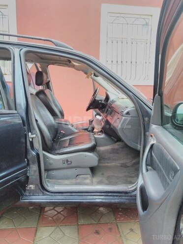 Mercedes  1998, 40,232 km - 2.3 l - Bakı