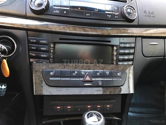 Mercedes E 350 2007, 286,000 km - 3.5 l - Bakı