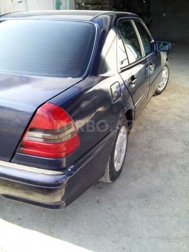 Mercedes C 180 1997, 301,000 km - 1.8 l - İsmayıllı
