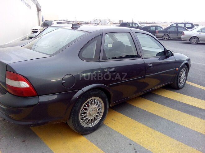 Opel Vectra 1996, 364,073 km - 1.8 l - Sumqayıt