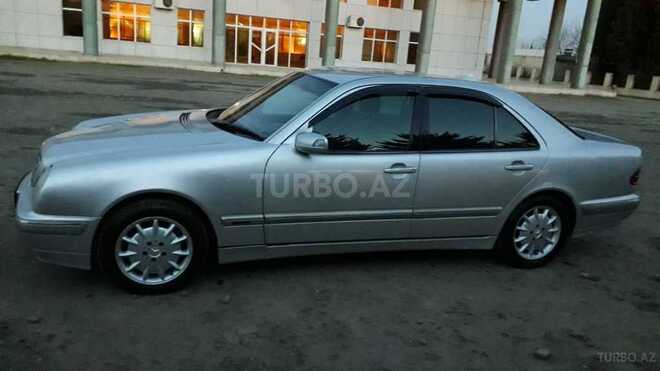 Mercedes E 220 2000, 307,934 km - 2.2 l - Cəlilabad