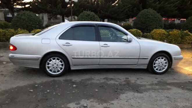 Mercedes E 220 2000, 307,934 km - 2.2 l - Cəlilabad