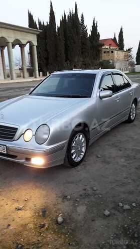 Mercedes E 220 2000, 307,934 km - 2.2 l - Cəlilabad