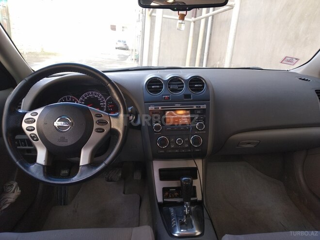 Nissan Armada 2012, 170,000 km - 0.3 l - Bakı