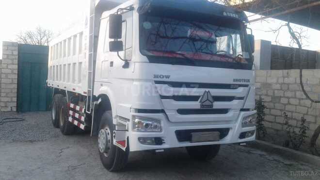 HOWO Sinotruk 2013, 13,696 km - 1.1 l - Bərdə
