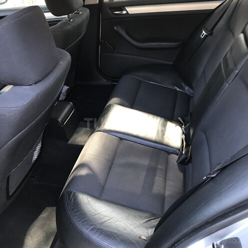 BMW 325 2003, 174,000 km - 2.5 л - Bakı