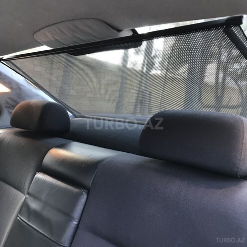 BMW 325 2003, 174,000 km - 2.5 л - Bakı