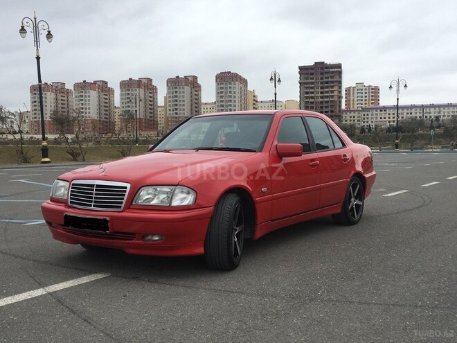 Mercedes C 200 1999, 217,000 km - 2.0 l - Bakı