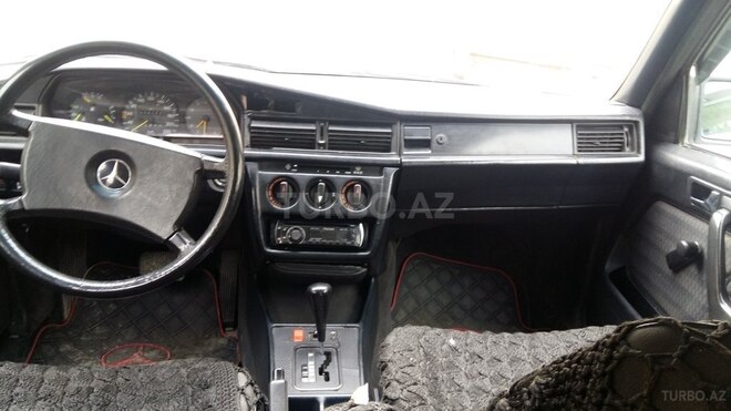 Mercedes 190 1989, 500,000 km - 2.0 l - Sumqayıt