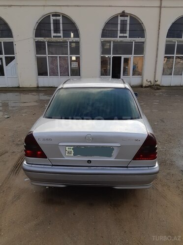 Mercedes C 240 1999, 284,652 km - 2.4 l - Bakı
