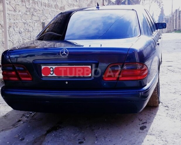 Mercedes E 230 1997, 250,000 km - 2.3 l - Bakı