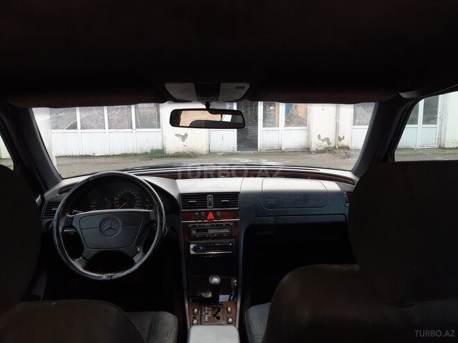 Mercedes C 240 1999, 284,652 km - 2.4 l - Bakı
