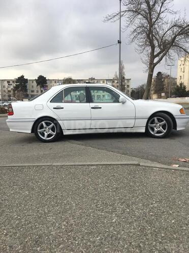 Mercedes C 230 2000, 161,820 km - 2.3 l - Bakı