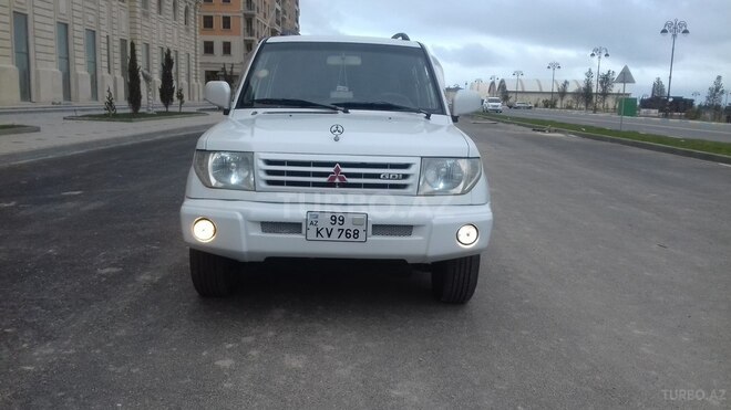 Mitsubishi Pajero io 1999, 377,251 km - 1.8 l - Sumqayıt