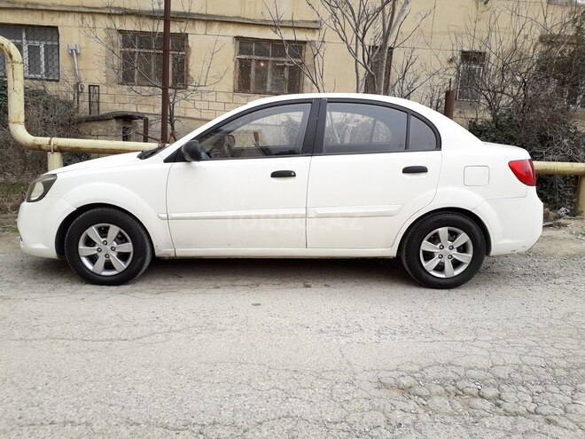 Kia Rio 2011, 322,200 km - 1.4 l - Bakı