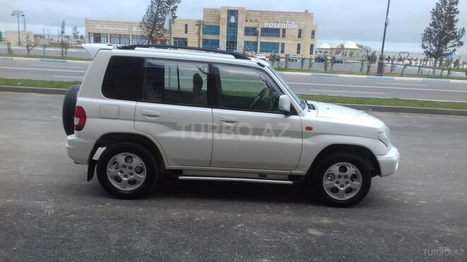 Mitsubishi Pajero io 1999, 377,251 km - 1.8 l - Sumqayıt