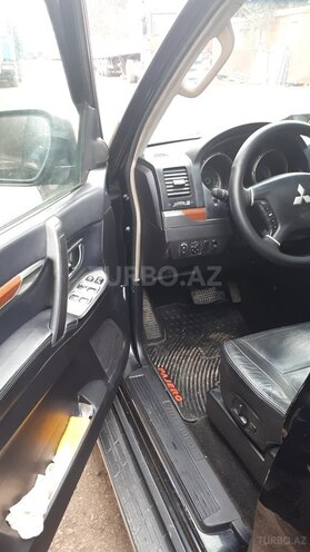 Mitsubishi Pajero 2007, 230,800 km - 3.0 л - Bakı