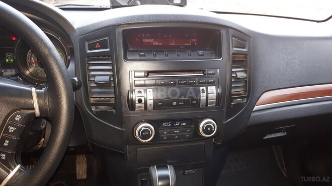 Mitsubishi Pajero 2007, 230,800 km - 3.0 л - Bakı
