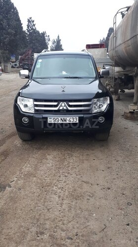 Mitsubishi Pajero 2007, 230,800 km - 3.0 л - Bakı