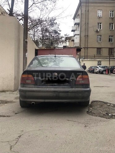 BMW 523 1998, 234,390 km - 2.5 l - Bakı
