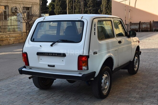 LADA (VAZ) Niva 1983, 100,000 km - 1.7 l - Bakı