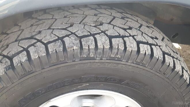 Mitsubishi Pajero 1994, 285,000 km - 2.8 l - Gəncə