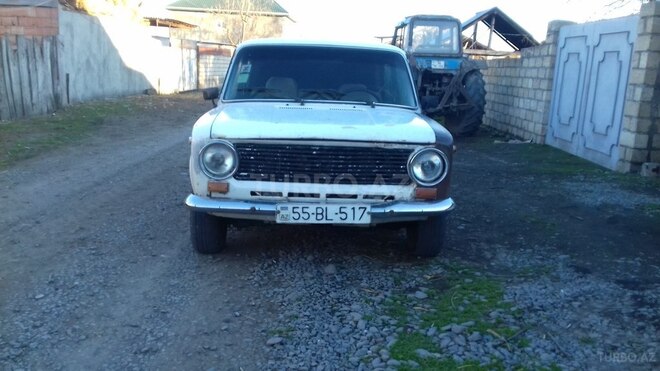 LADA (VAZ) 21011 1984, 130,000 km - 1.3 l - Qax
