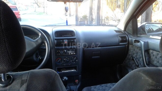 Opel Astra 1999, 300,115 km - 2.0 l - Zaqatala