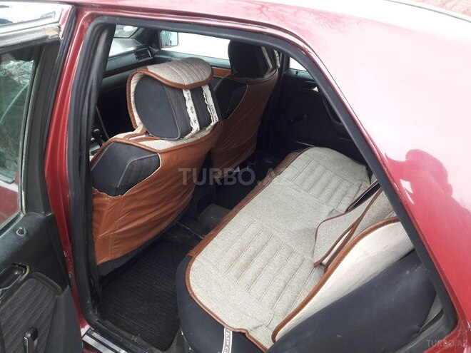 Mercedes E 200 1993, 61,500 km - 2.0 л - Bakı