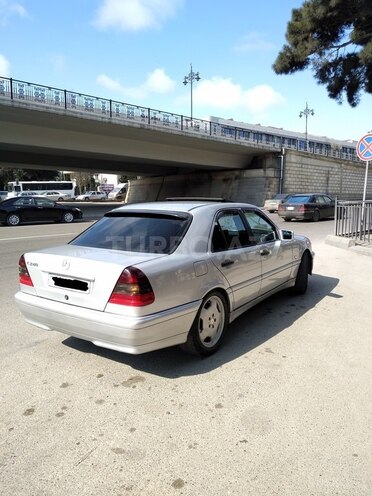 Mercedes C 240 1999, 300,000 km - 2.4 л - Bakı