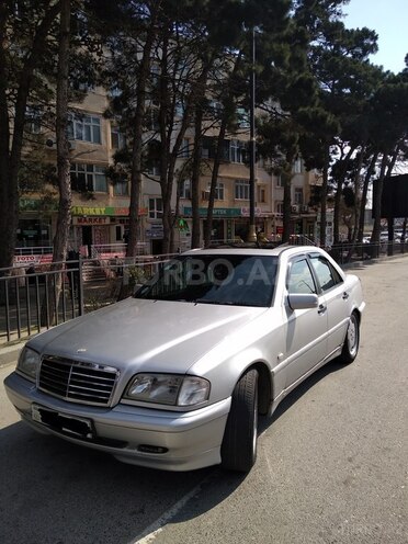 Mercedes C 240 1999, 300,000 km - 2.4 л - Bakı