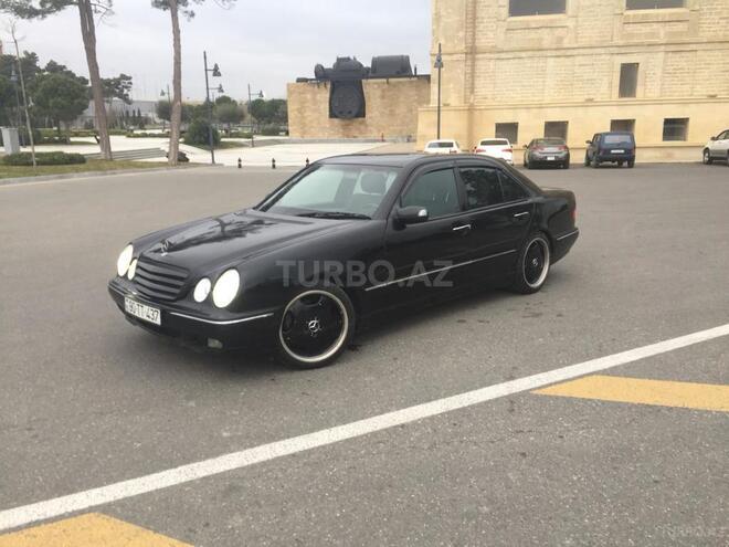 Mercedes E 430 2002, 272,421 km - 4.3 l - Bakı