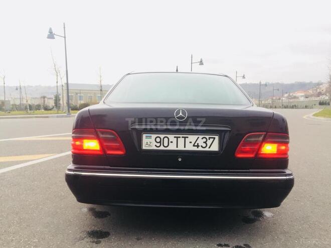 Mercedes E 430 2002, 272,421 km - 4.3 l - Bakı