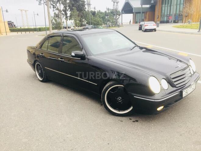 Mercedes E 430 2002, 272,421 km - 4.3 l - Bakı