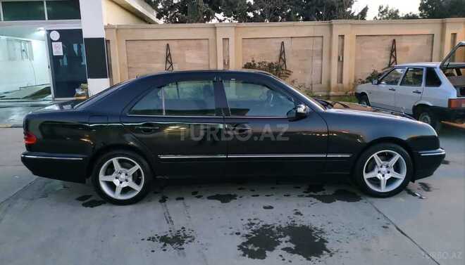 Mercedes E 220 1999, 340,000 km - 2.2 l - Bakı