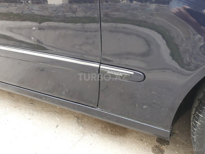 Mercedes E 320 2002, 296,786 km - 3.2 l - Bakı