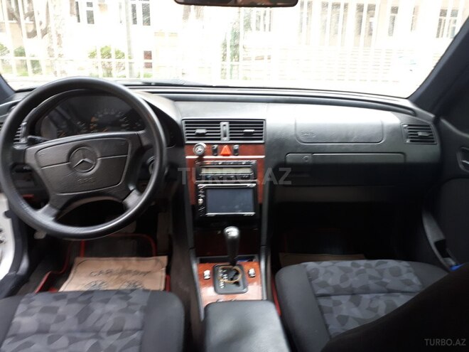 Mercedes C 220 1998, 271,000 km - 2.2 l - Bakı