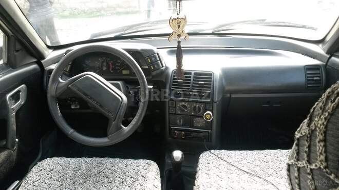 LADA (VAZ) 2110 2003, 124,000 km - 1.5 л - Yevlax