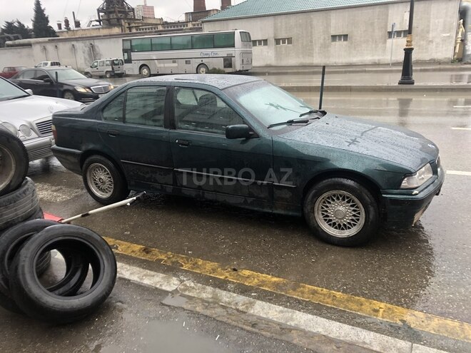 BMW 318 1995, 335,000 km - 1.8 l - Bakı