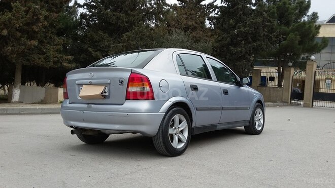 Opel Astra 2000, 210,000 km - 1.6 l - Bakı