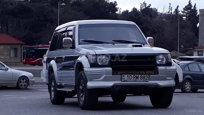 Mitsubishi Pajero 1995, 289,456 km - 2.8 л - Bakı