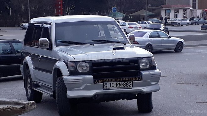 Mitsubishi Pajero 1995, 289,456 km - 2.8 л - Bakı
