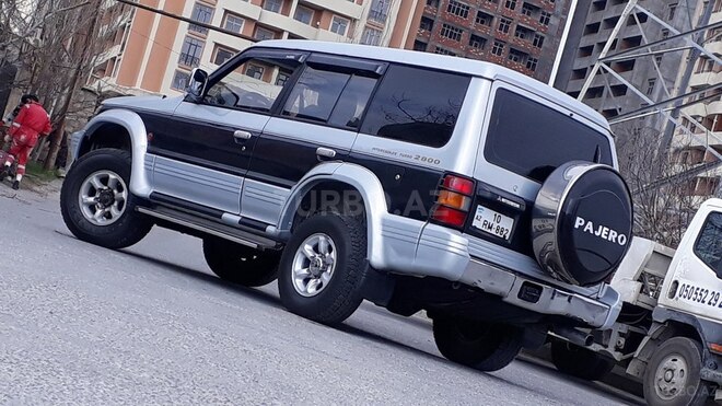 Mitsubishi Pajero 1995, 289,456 km - 2.8 л - Bakı