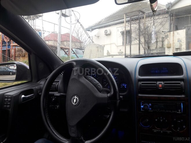 Opel Astra 1999, 300,000 km - 1.8 л - Bakı