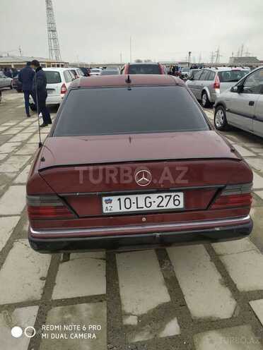 Mercedes E 230 1987, 250,000 km - 0.2 l - Bakı