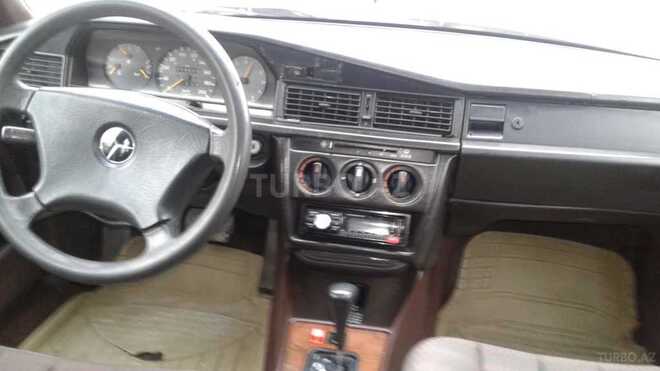 Mercedes 190 1989, 238,000 km - 2.0 л - Bakı