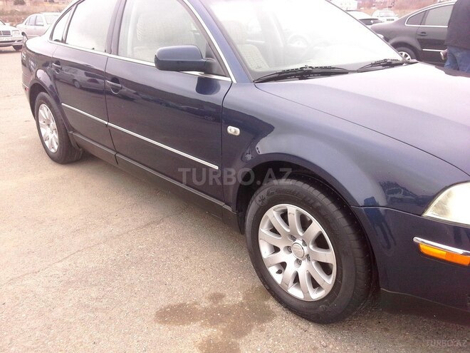 Volkswagen Passat 2002, 220,001 km - 1.8 л - Bakı