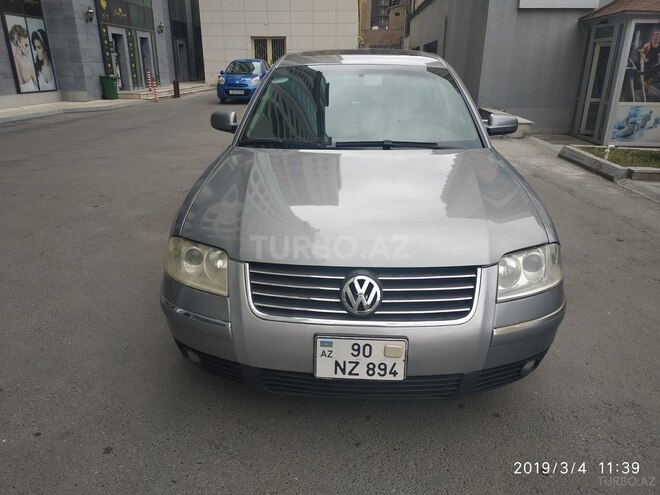Volkswagen Passat 2003, 167,000 km - 1.8 l - Bakı